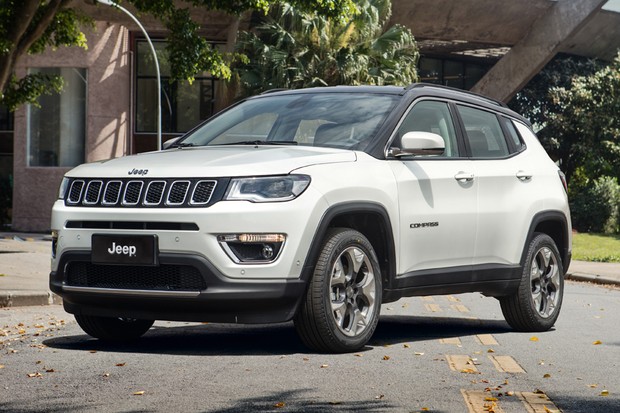 Jeep Compass pode ganhar versão de sete lugares no Brasil (Foto: Divulgação)