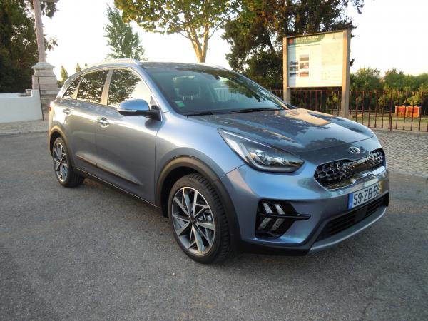 Andámos, andámos e poupámos ao volante do novo Kia Niro HEV