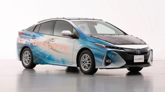 Toyota está testando nova versão do Prius movido a energia solar