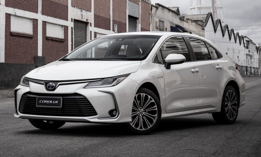 Toyota lança novo Corolla, primeiro carro híbrido flex, por R$ 124.990 | Carros Elétricos e Híbridos