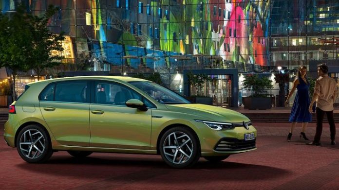 Volkswagen apresenta a 8ª geração do Golf, conectada e híbrida; saiba tudo