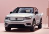 Volvo lança XC40 Recharge, primeiro carro 100% elétrico da empresa