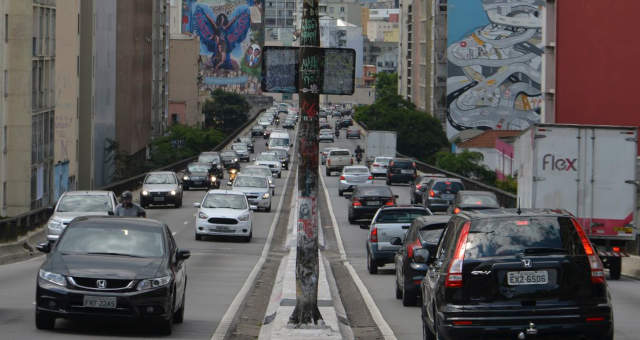 Rota 2030 ainda em banho-maria por dúvidas de modelo de carro elétrico e sobre a economia