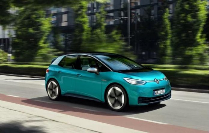 Volkswagen revela o ID.3, seu primeiro carro eltrico para as massas