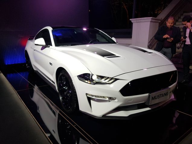 Ford Mustang Black Shadow