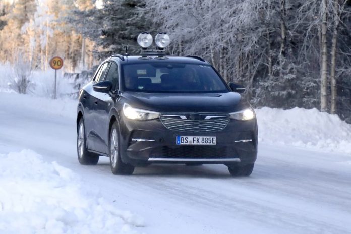 VOLKSWAGEN ID.4: O CARRO ELÉTRICO AGORA SENDO TESTADO NO FRIO DA LAPÔNIA 