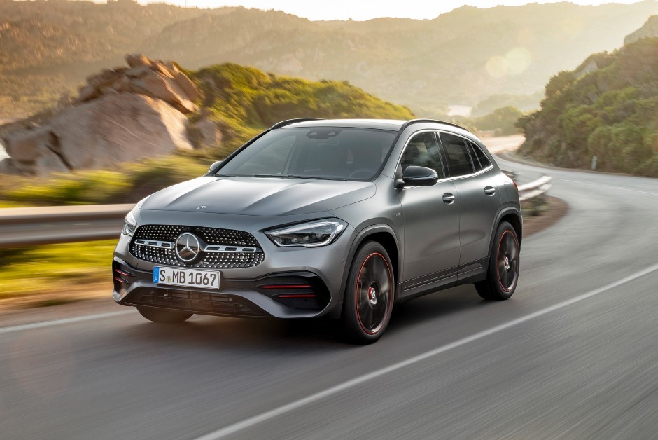 Mercedes-Benz GLA Híbrido - Frente (Foto: Divulgação)