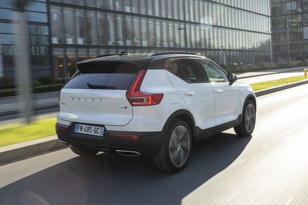 Volvo XC40 T5 R-Design híbrido (Foto:  Divulgação)