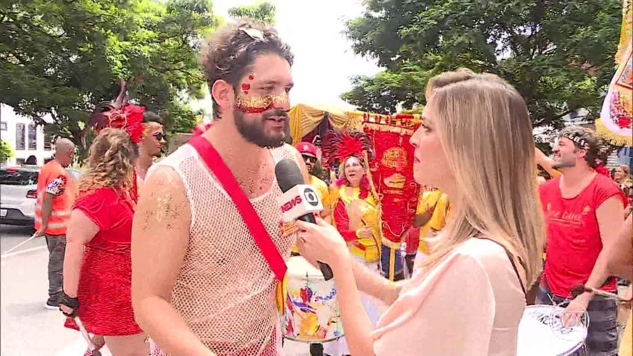 Carnaval 2020: Me Beija Que Eu Sou Pagodeiro desfila pelo sétimo ano em BH