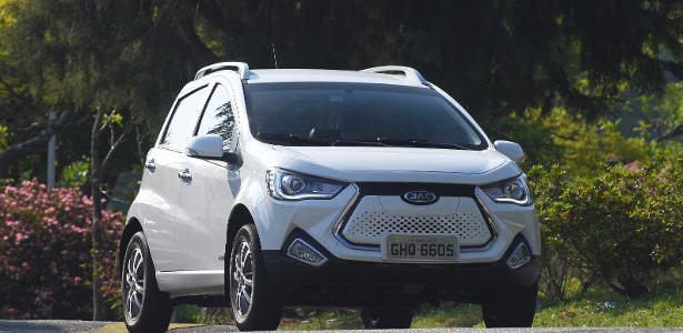 JAC iEV20: conheça o carro elétrico mais barato do Brasil - UOL