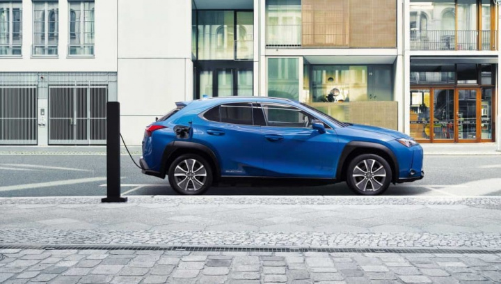 Lexus UX 300e, o SUV elétrico