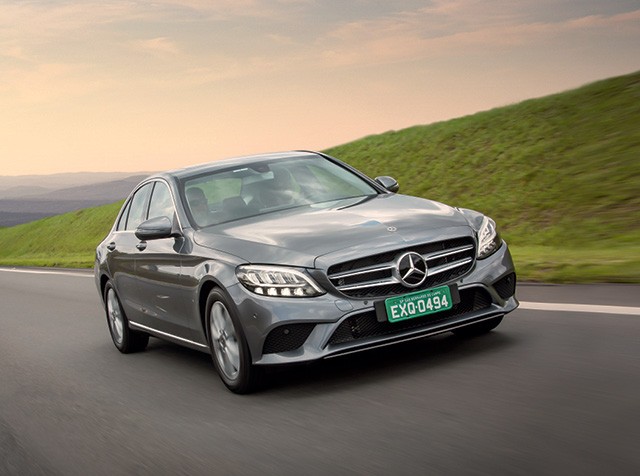 Mercedes C200 EQ Boost (Foto:  Divulgação)