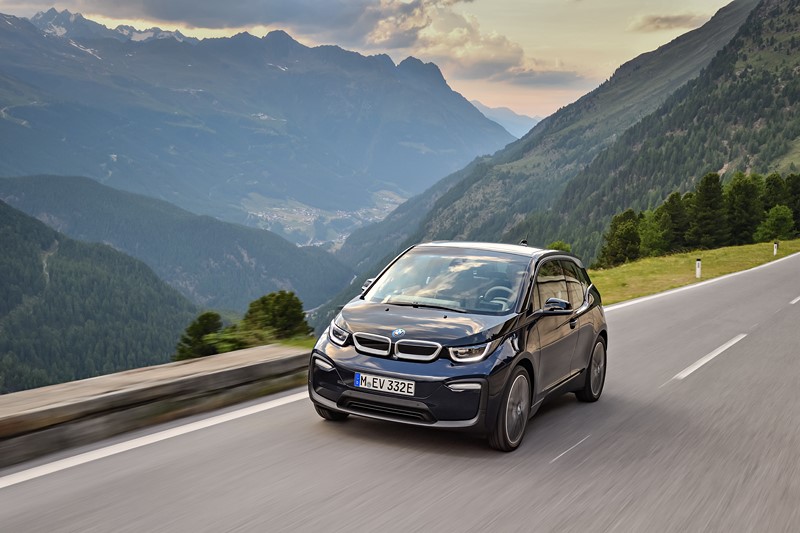 BMW i3 - a partir de R$ 205.590 - Foto: Divulgação - Foto: Divulgação/Garagem 360/ND