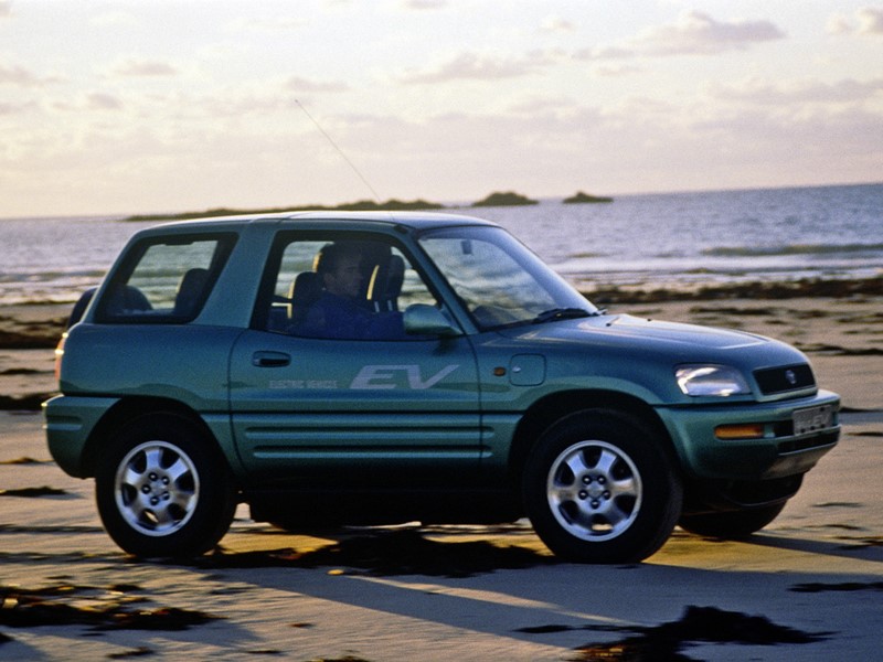 Toyota RAV4 EV (1997) - Foto: Divulgação/Toyota/Garagem 360/ND