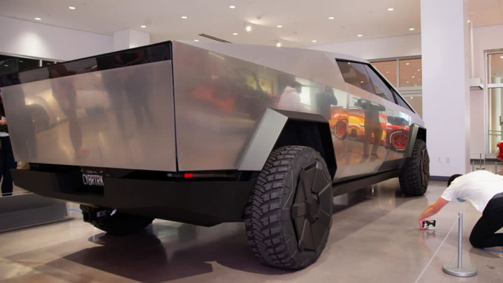 Imagem da pick-up Tesla Cybertruck