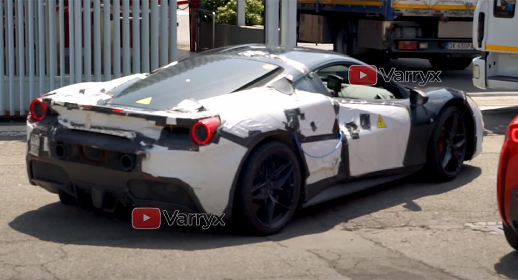Olha!! O Ferrari V6 híbrido anda em testes em Maranello!