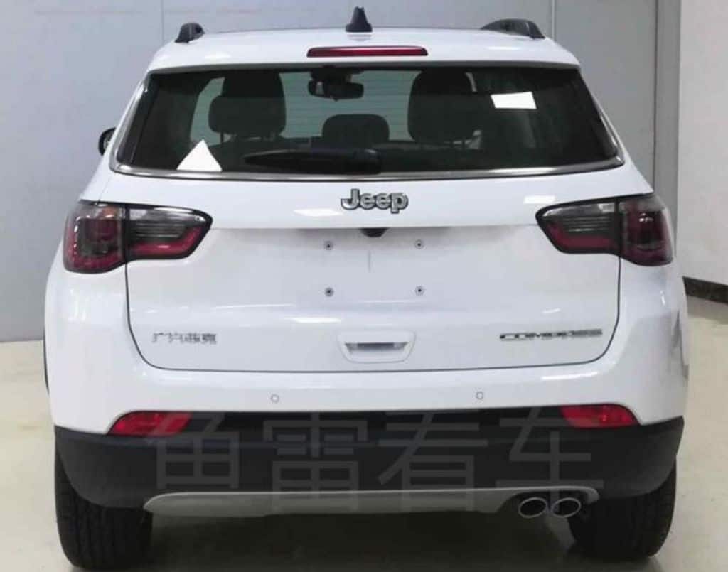 Jeep Compass com atualização visual aparece na China 