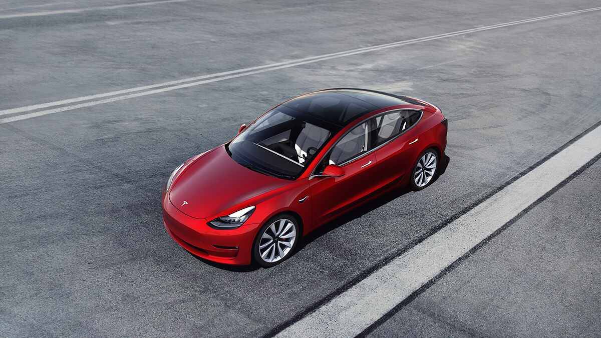 A Tesla jurou que teria carros elétricos populares. Mas ficou na promessa