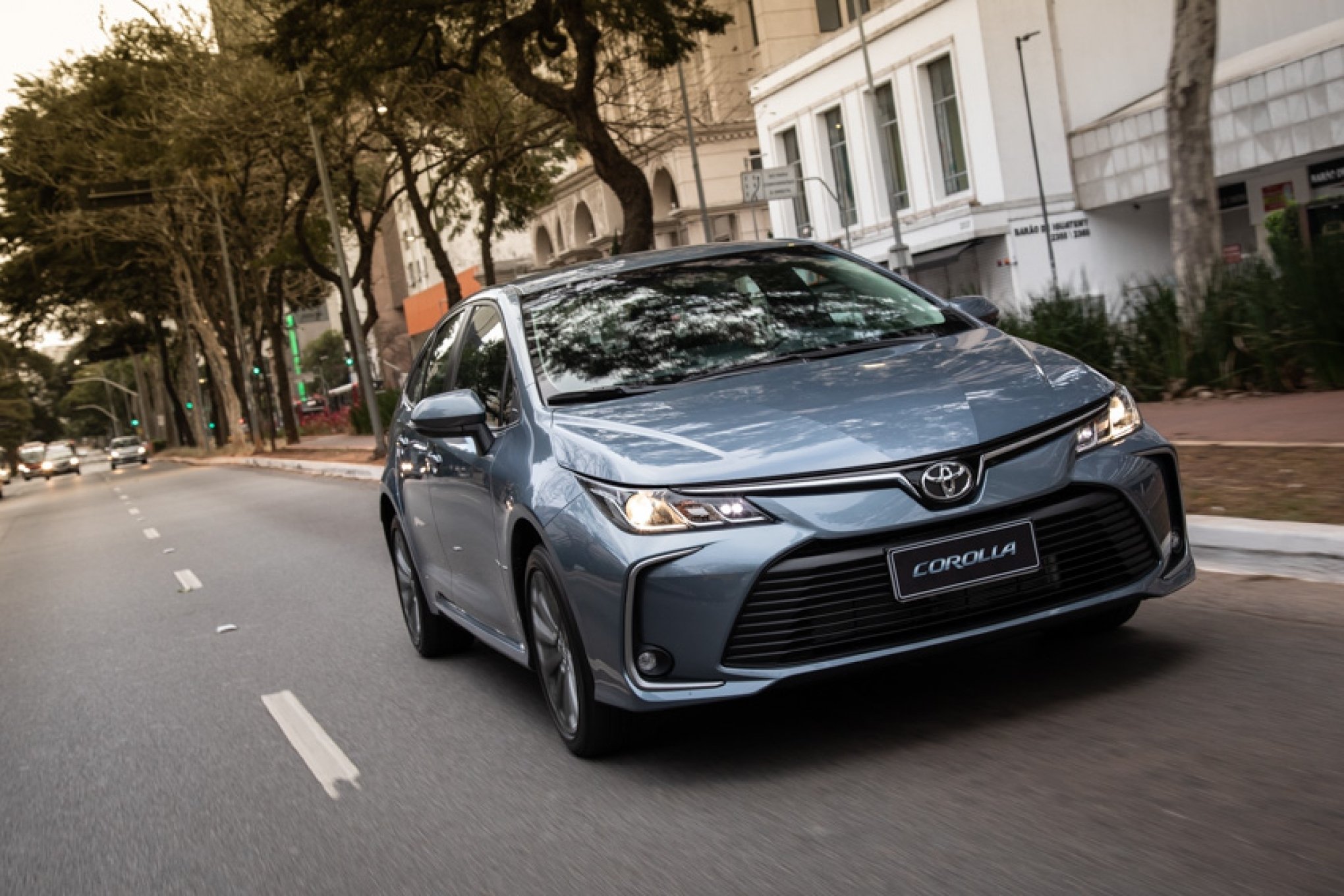 Corolla híbrido 2020