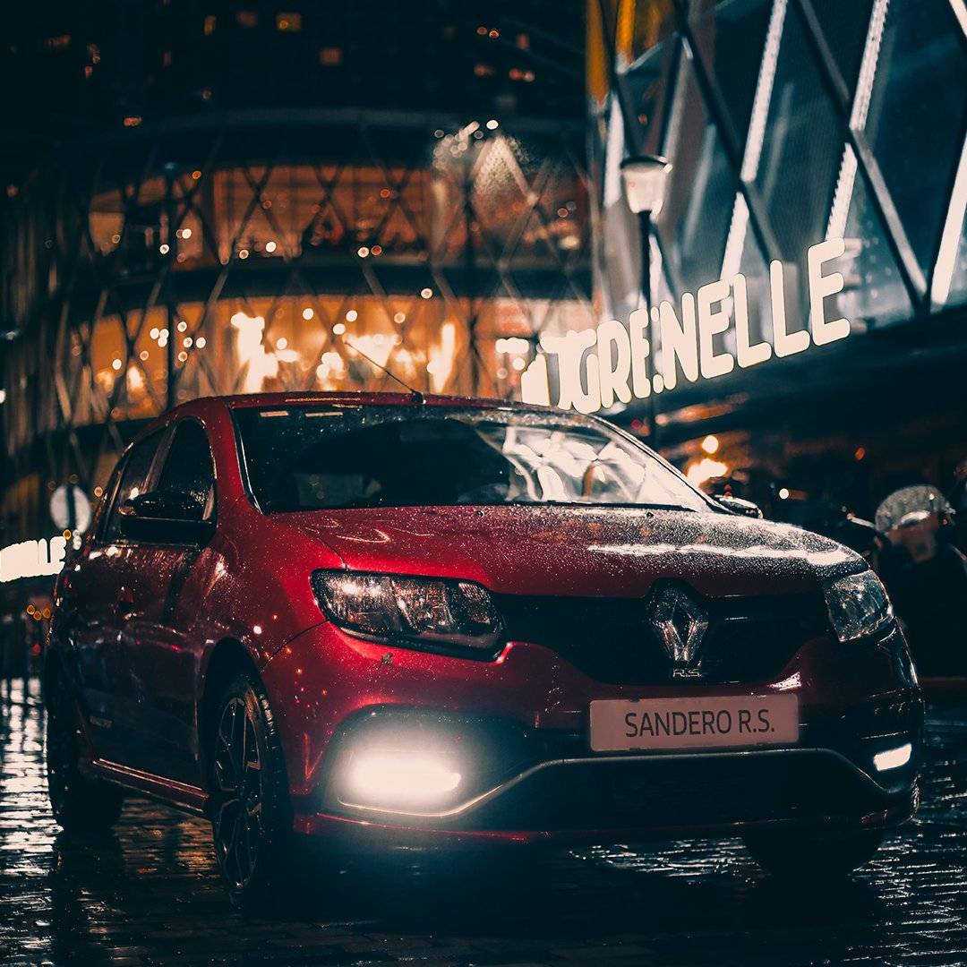 Renault Sandero RS em Paris, França