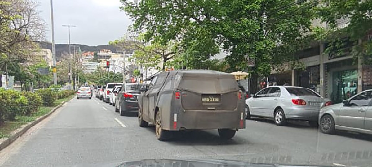 novo suv jeep de 7 lugares flagra