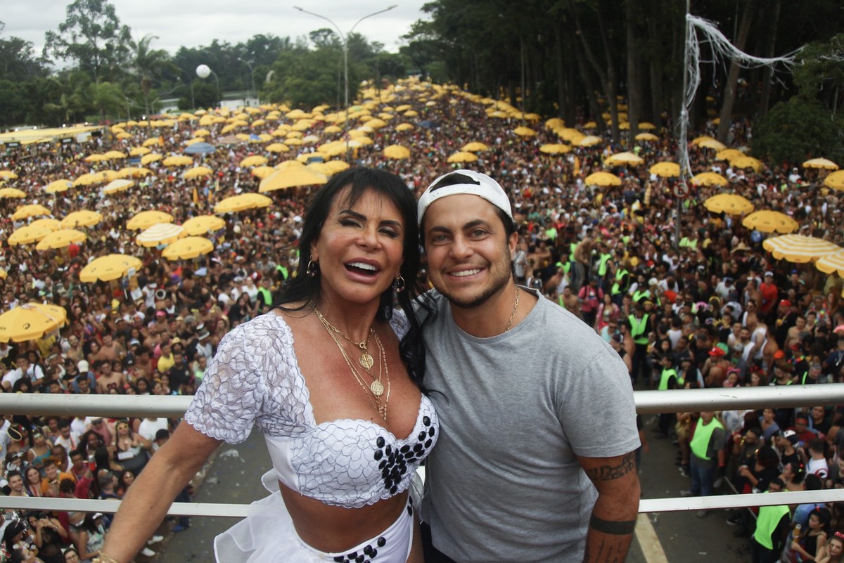 Prefeitura de SP anuncia trio elétrico com bloco LGBTQ+ no carnaval, mas depois cancela para evitar aglomeração nas ruas | São Paulo