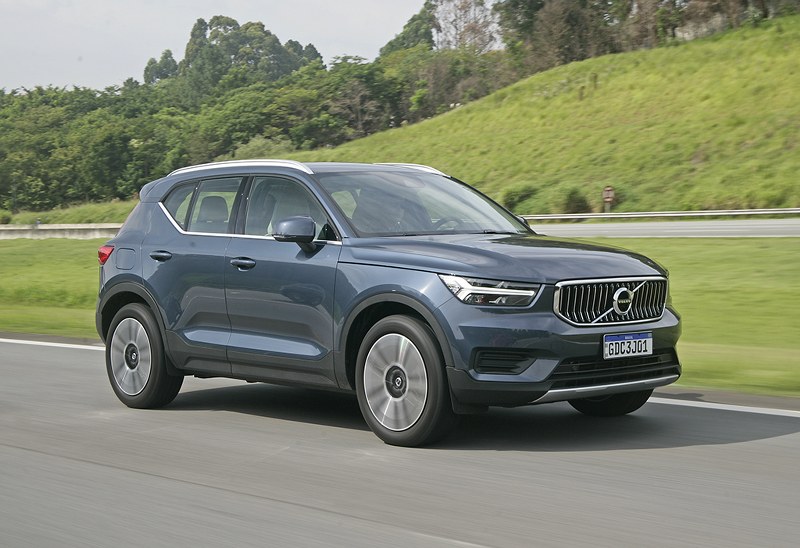 Avaliação: Volvo XC40 Momentum 2021, híbrido plugável mais barato do Brasil, é o melhor de dois mundos