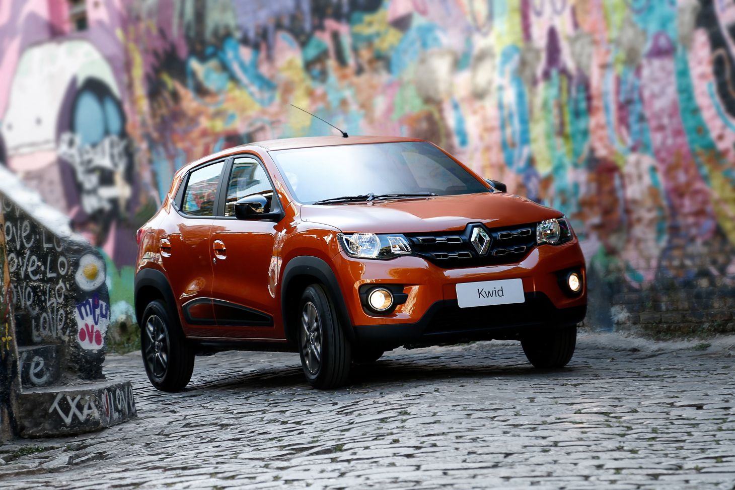 renault kwid intense laranja de frente