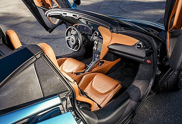 A esportividade do 720S da britânica McLaren