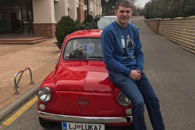 carro Luka Doncic