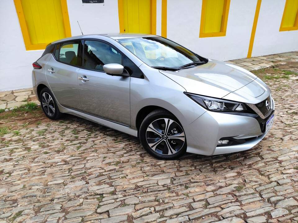 Nissan Leaf.