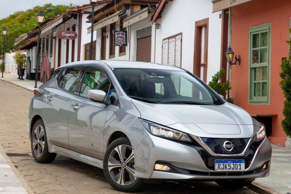 Nissan Leaf.