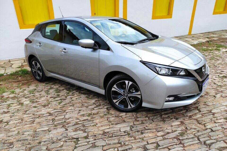 Nissan Leaf.