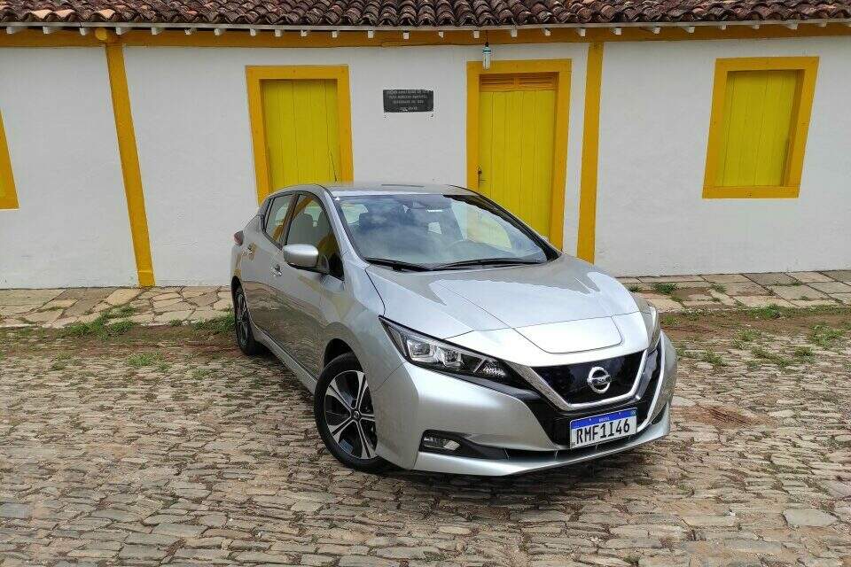 Nissan Leaf.