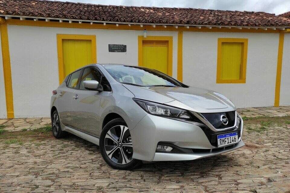 Nissan Leaf.