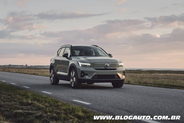 Volvo XC40 2023 elétrico recebe mesmo visual do irmão C40