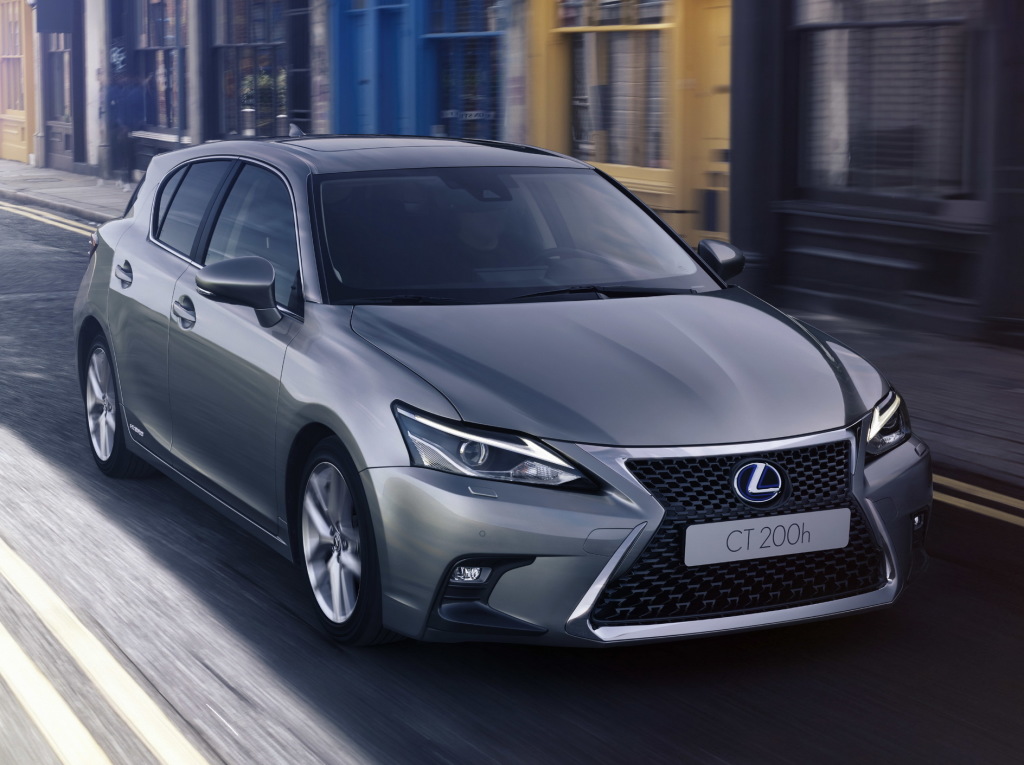 Lexus CT200h