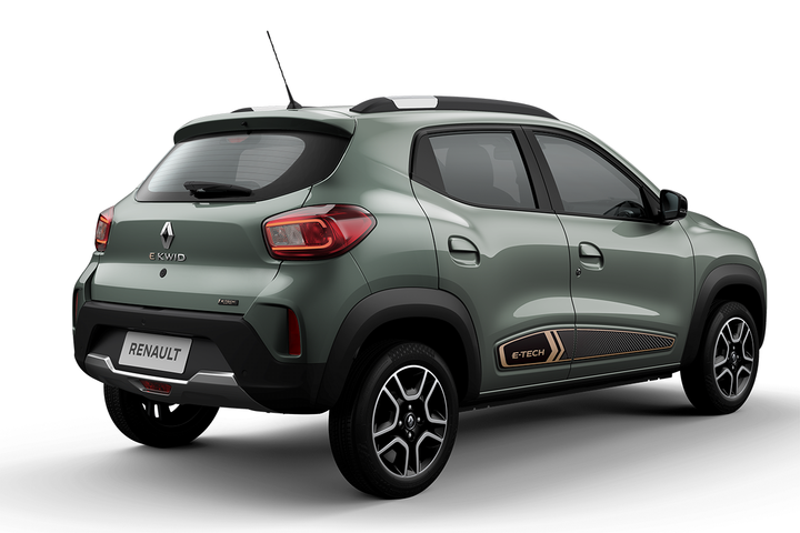 Renault Kwid E-Tech chega como veículo a bateria mais barato no país, mas, mesmo com soluções óbvias de baixo custo, ainda custa caro demais 