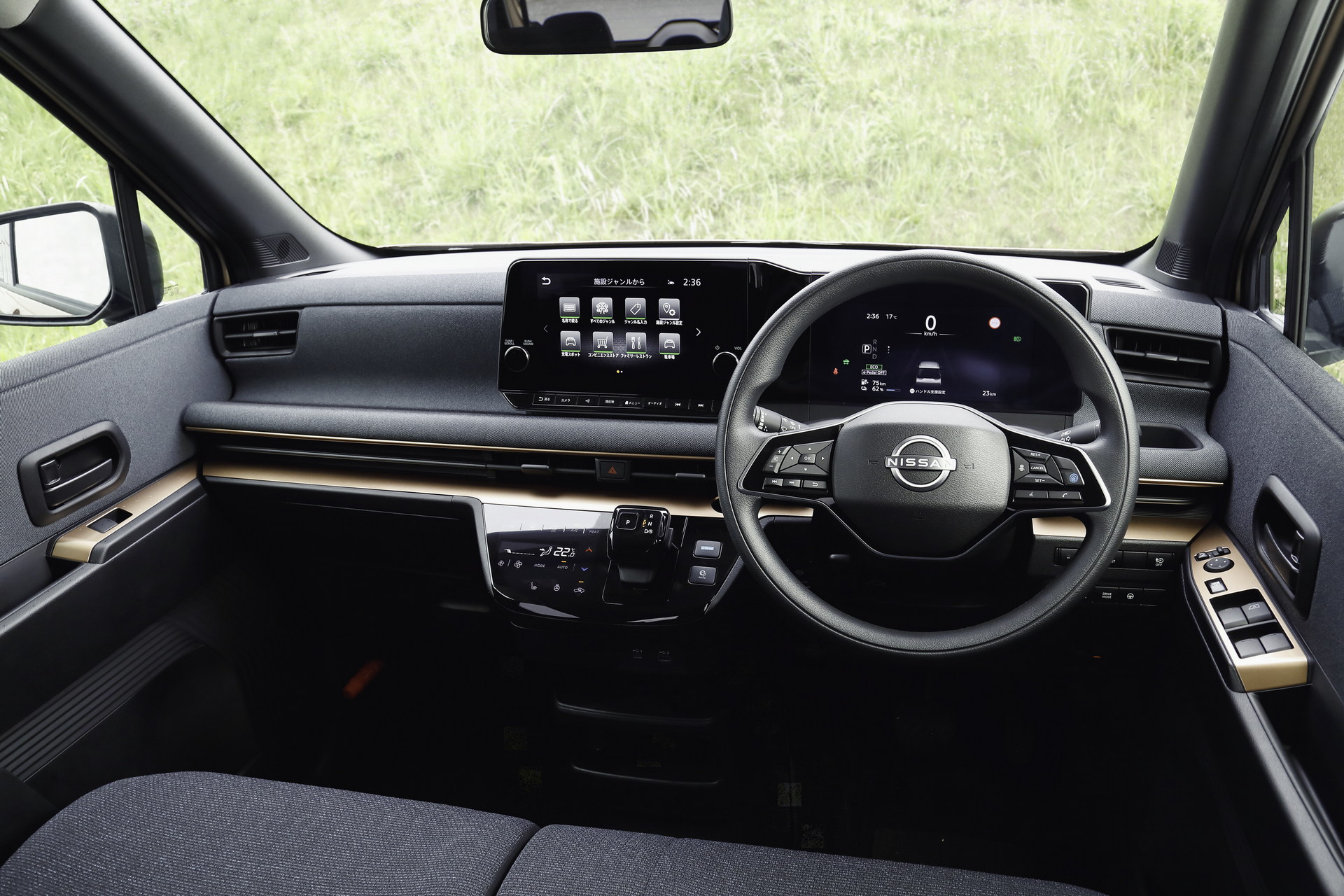 Interior do Nissan Sakura