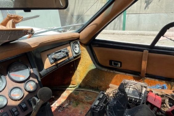 bradley gte electric car 9 interior carro elétrico 1980