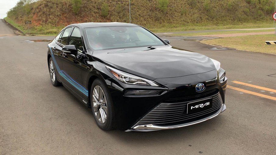 Toyota Mirai é tão ecologicamente eficiente, quanto inviável para o Brasil por questões de custos e infraestrutura