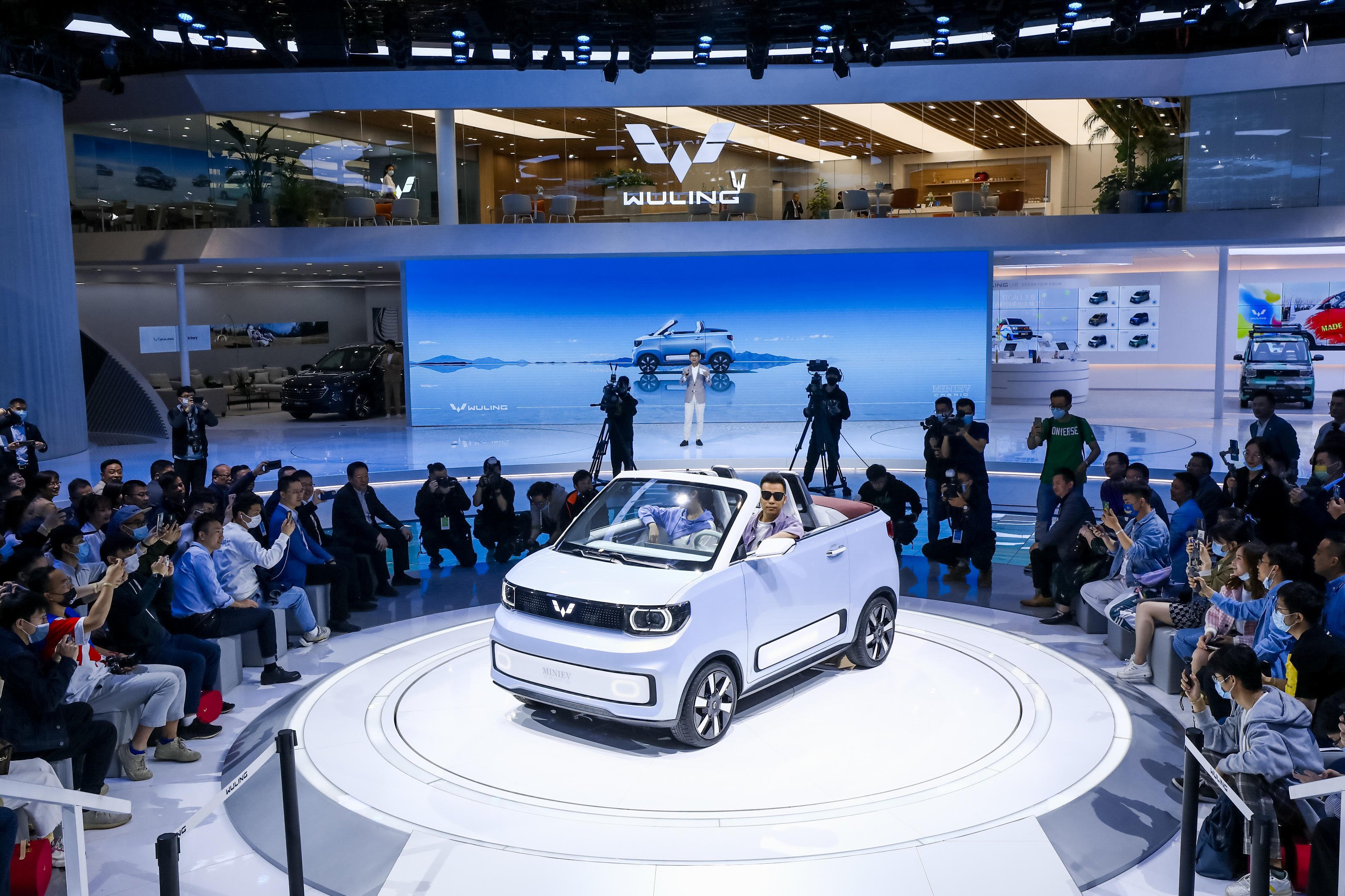 Apresentação do Wuling Mini EV Cabrio em 2021.