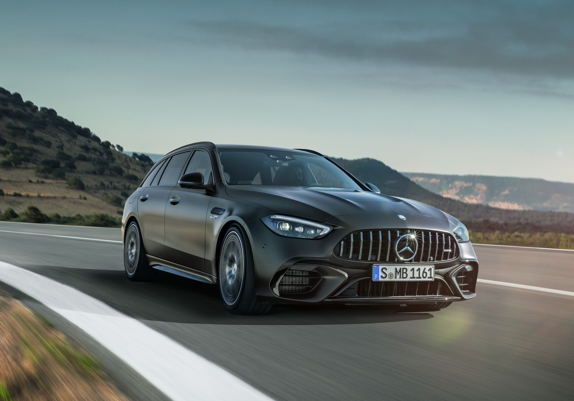 Mercedes-AMG C63 S frontal perua