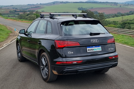 Audi Q5 TFSIe chega para satisfazer público da marca que quer ter seu primeiro híbrido, mas quer aproveitar para tentar tirar alguns clientes da concorrência. 